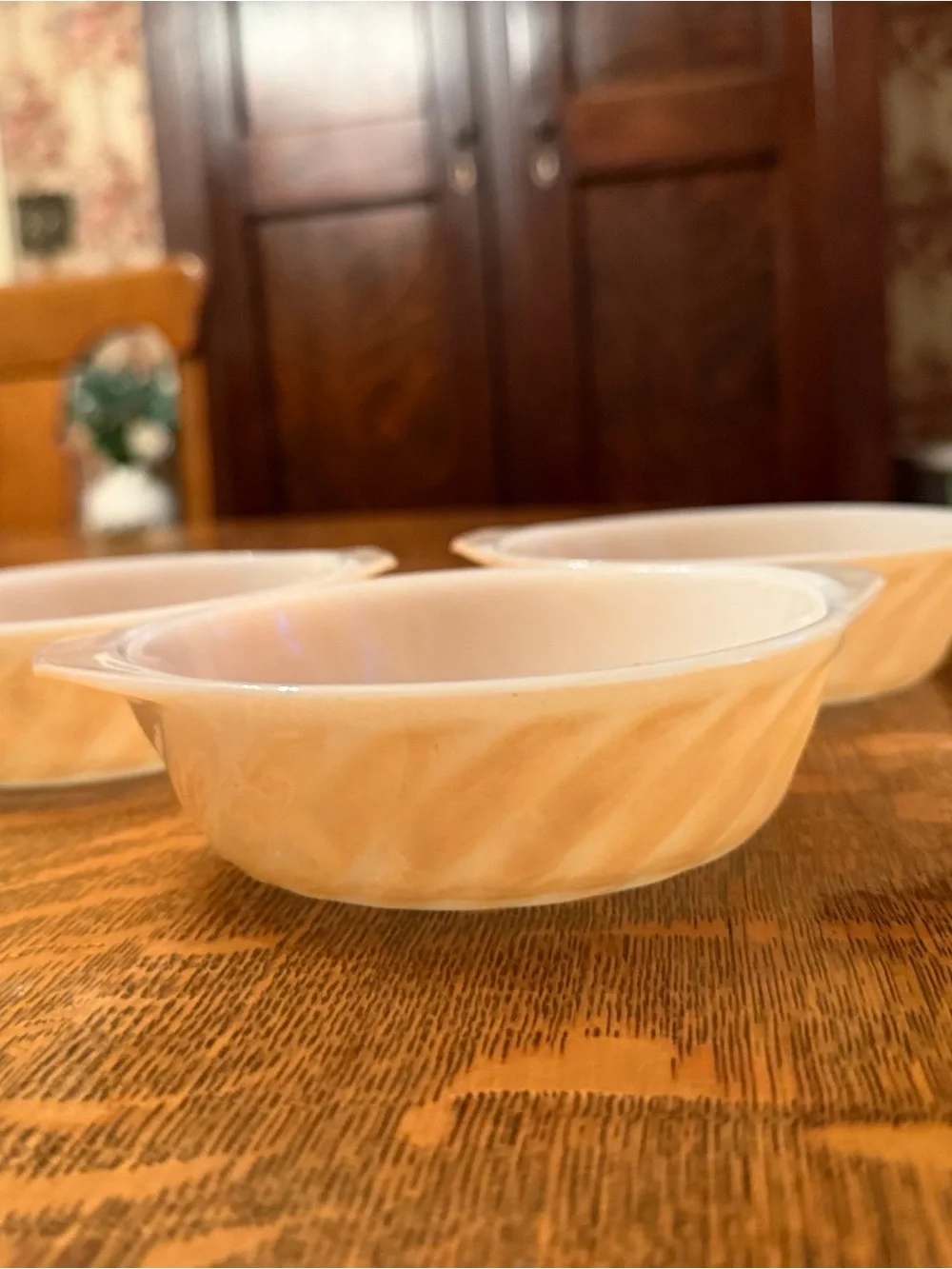 Vintage Anchor Hocking Fire-King Peach Lustre Swirl Bowls Set of 3 MCM